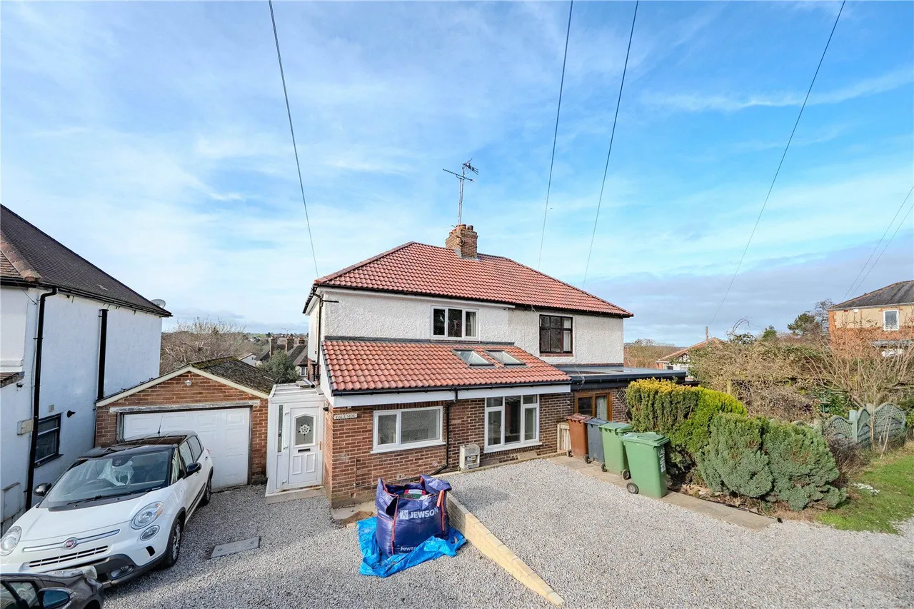 Linden Close, Bardsey, LS17, photo 14