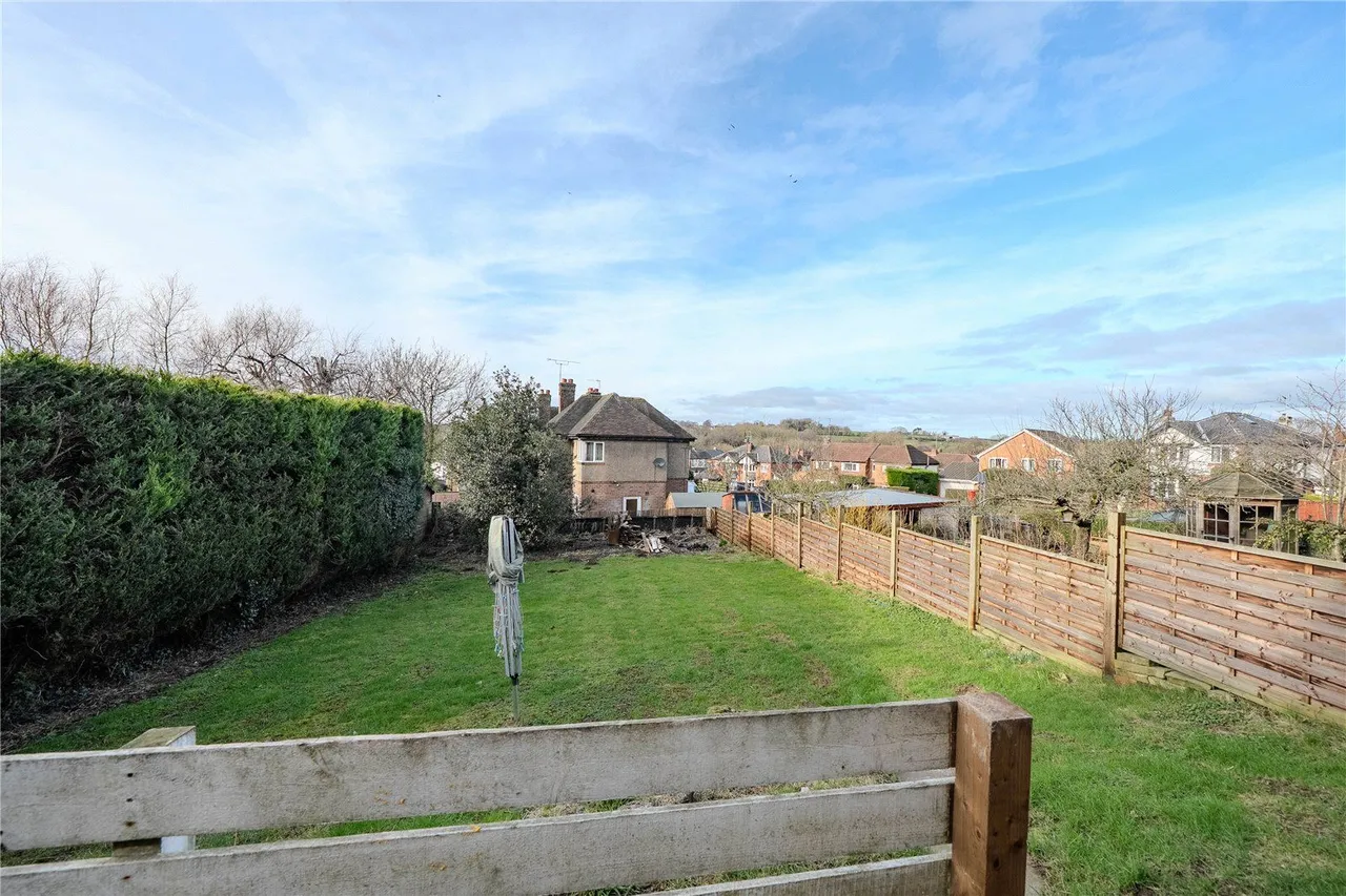 Linden Close, Bardsey, LS17, photo 10