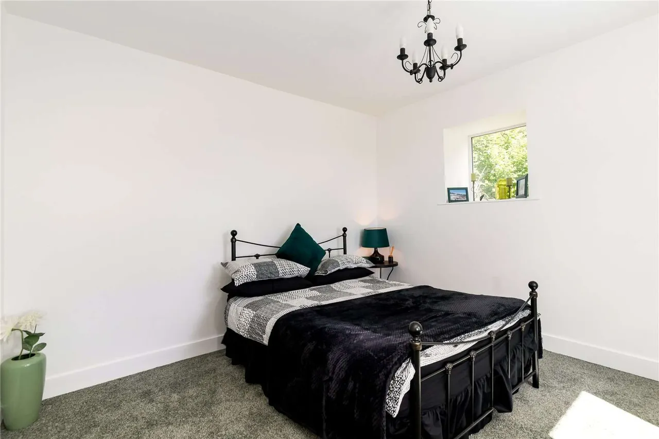 Kirkennan Cottage, Palnackie, Castle Douglas, Dumfries and Galloway, DG7 1PE, photo 9