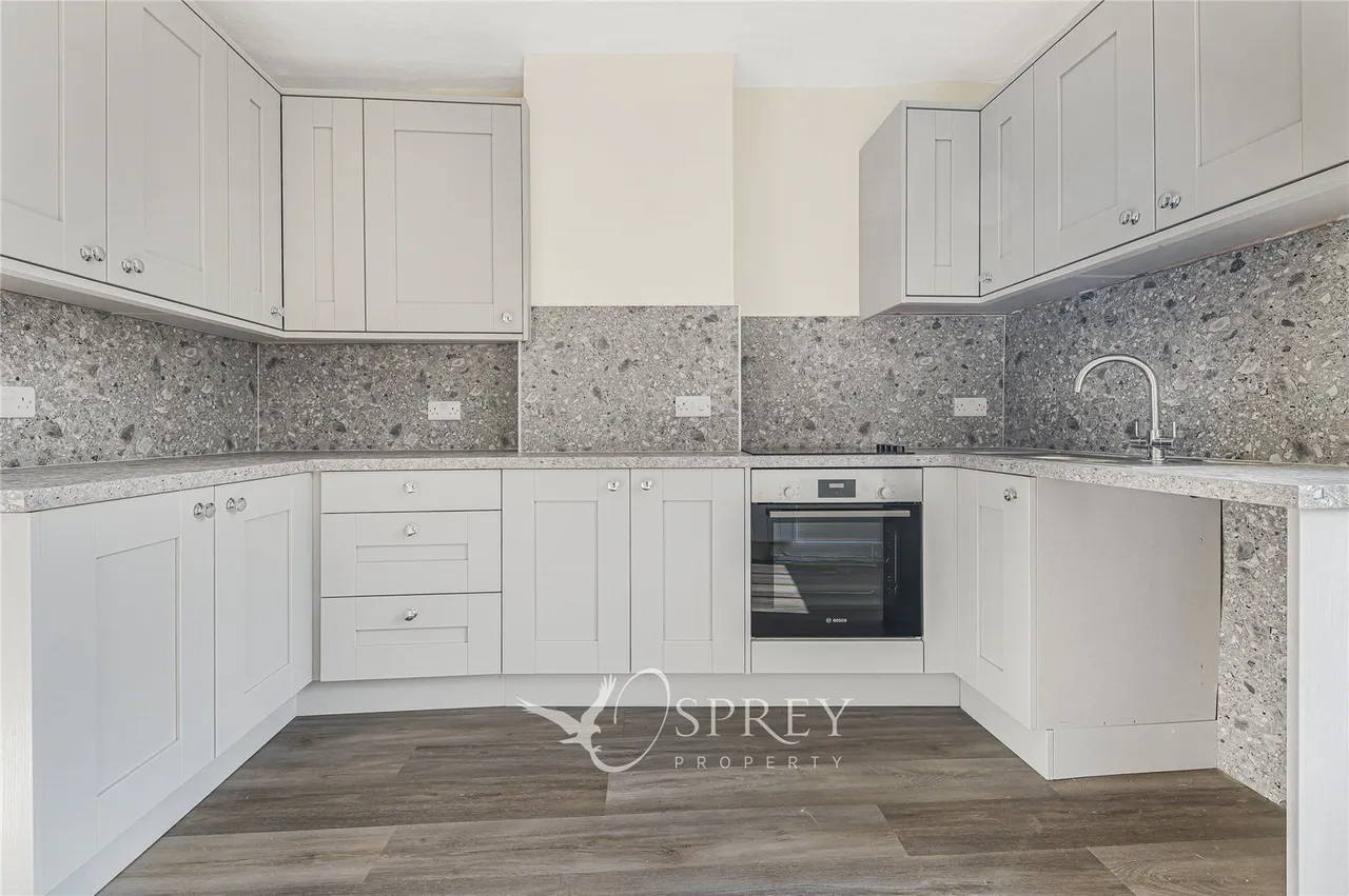 Market Place, Oundle, PE8, photo 3