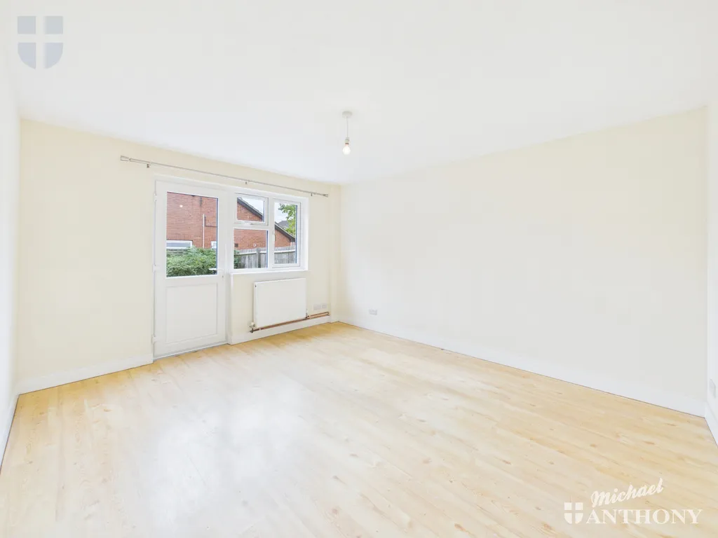 Cedar Close, Aylesbury, HP20 1XU, photo 2