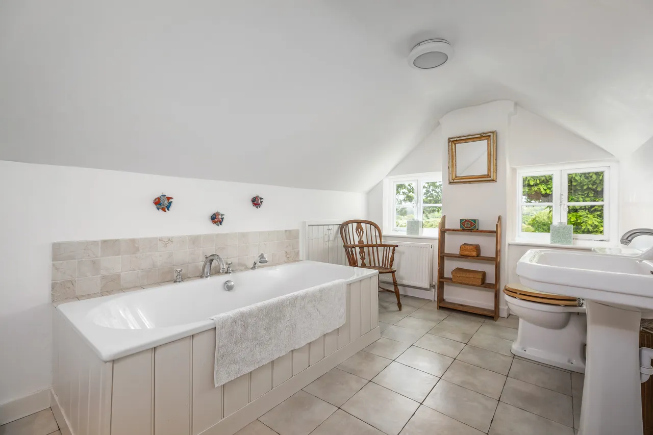 Parkhill Farm, Winchester, SO21, photo 16