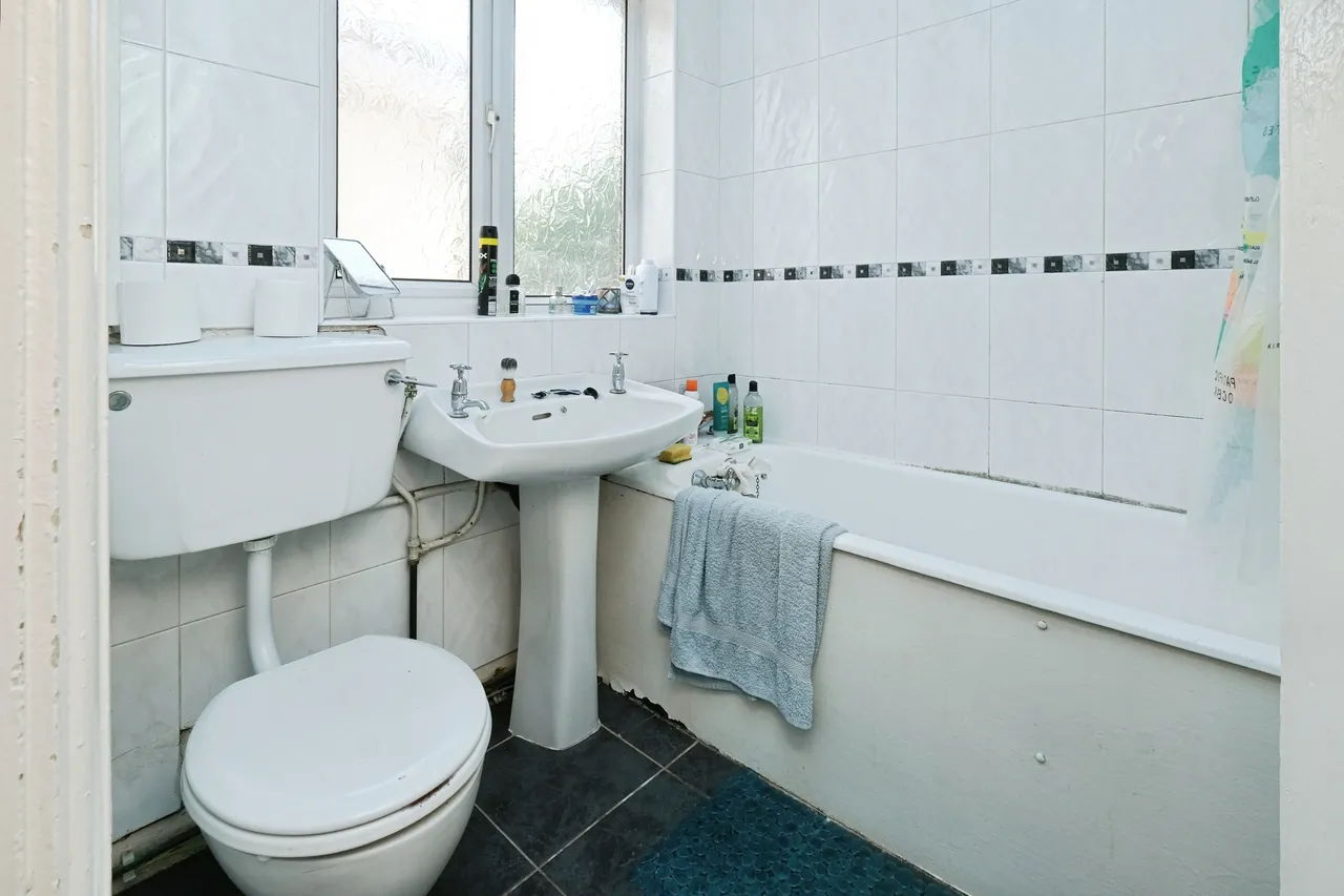 Fairfield Avenue, Liverpool, L36, photo 8