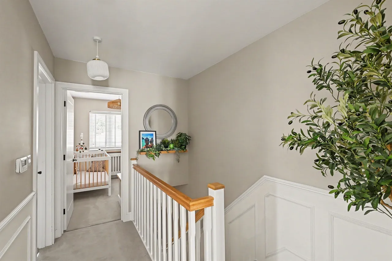 Montague Mews, Northchurch, HP4, photo 12