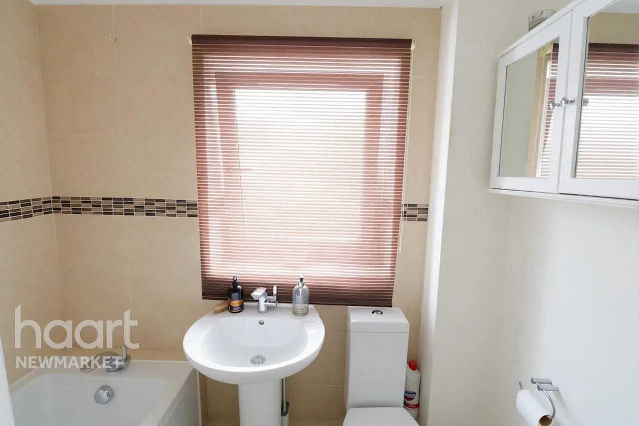 Appletree Grove, Cambridge, CB25, photo 19