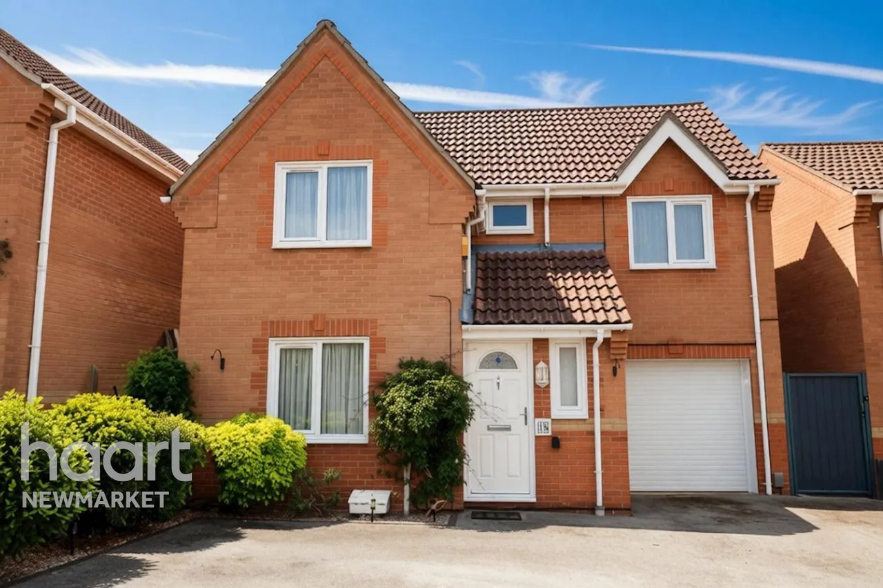 4 bed house for sale, Appletree Grove, Cambridge, CB25