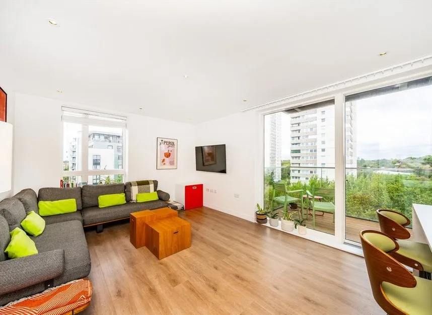 Heritage Place, Brentford, TW8, photo 4