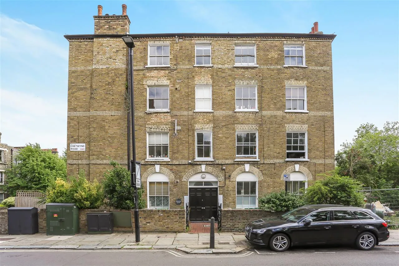 2 bed flat to rent — Dartmouth Park Hill, London