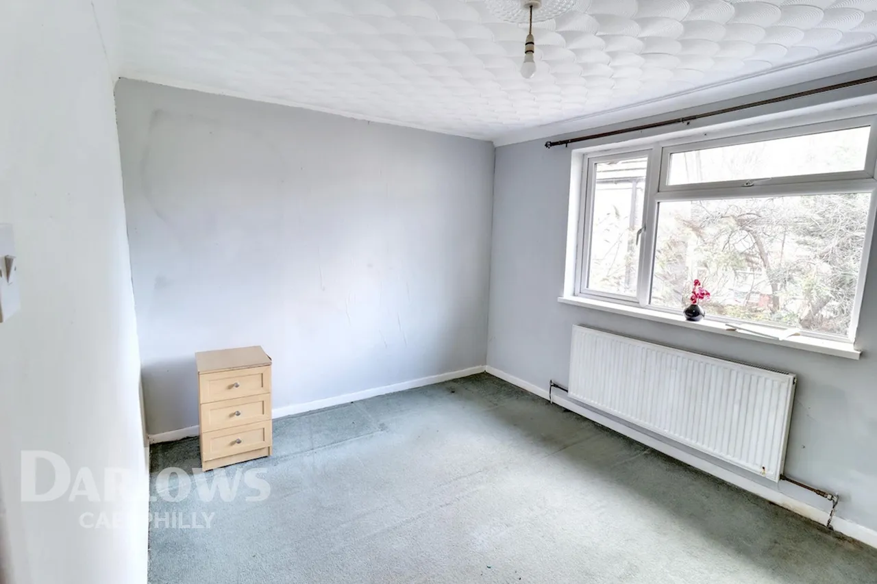 Commercial Street, Hengoed, photo 14