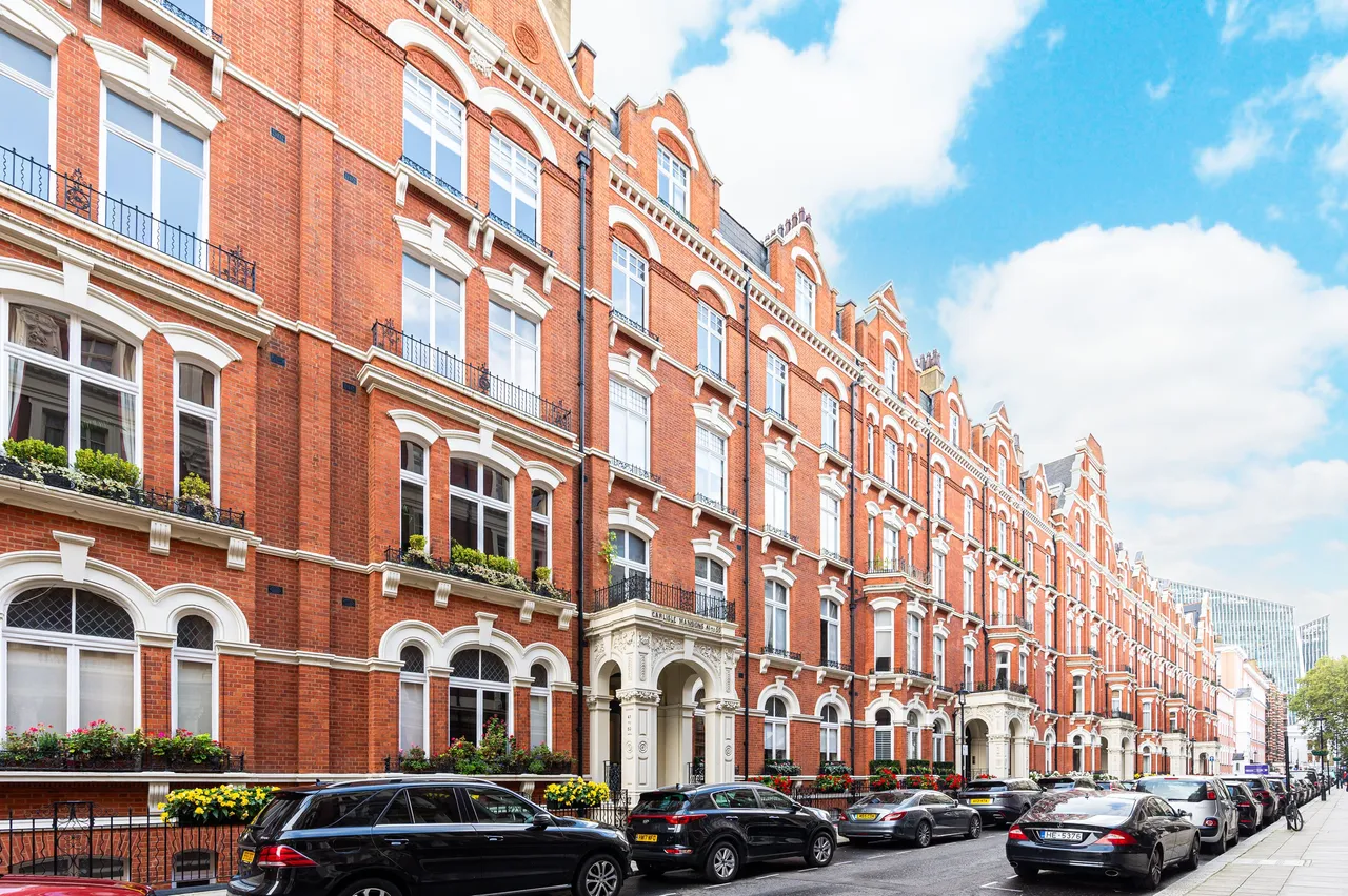 41a Carlisle Mansions, Carlisle Place, London, photo 2