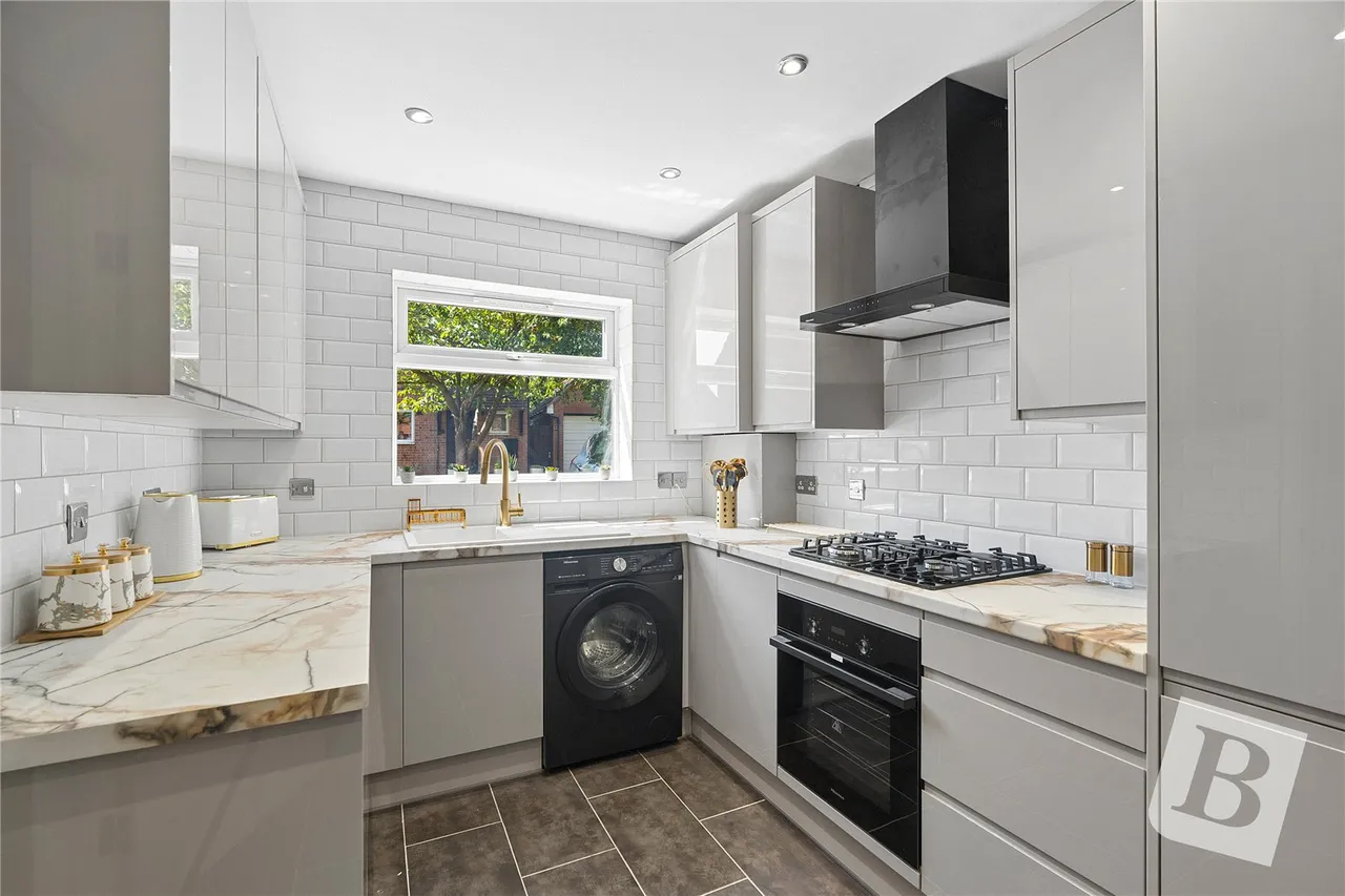 Lindsell Lane, Basildon, SS14, photo 2