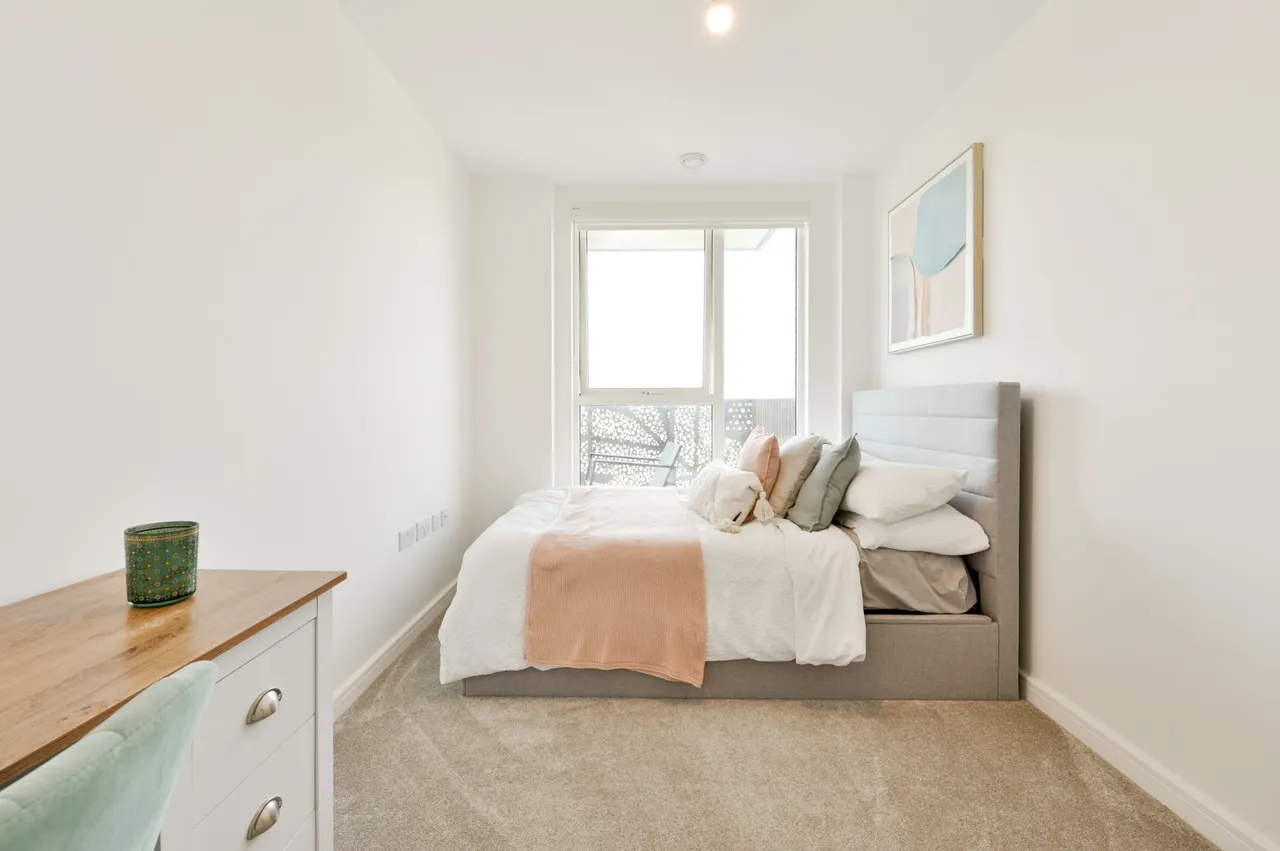 Acton, W3, photo 11