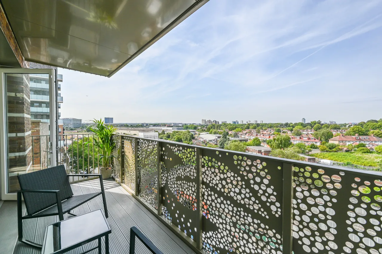 Acton, W3, photo 4