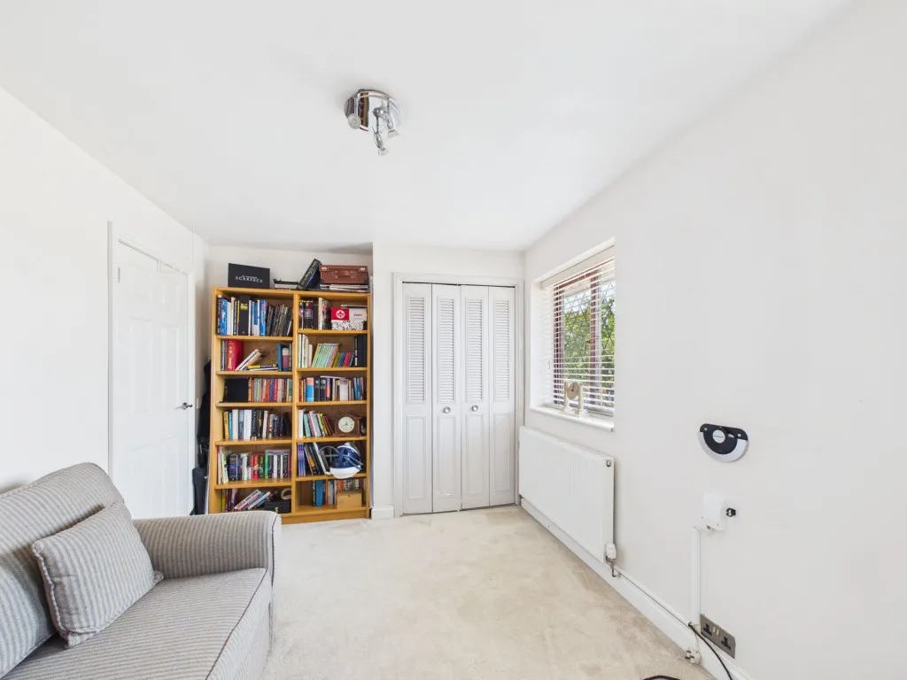 Lidstone Close, Lower Earley, RG6, photo 17