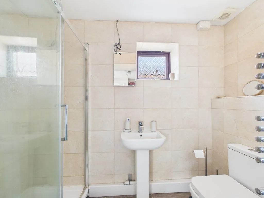 Lidstone Close, Lower Earley, RG6, photo 18