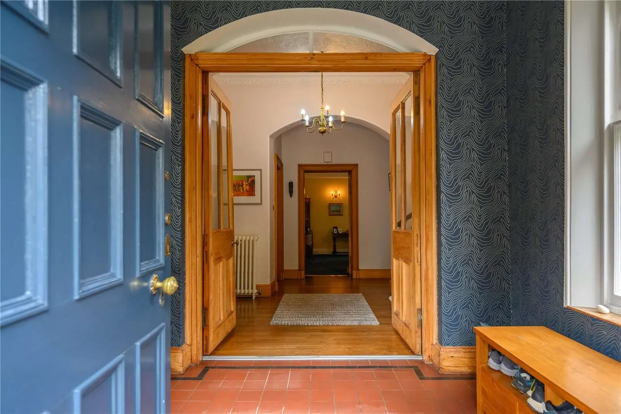 Earnoch, Main Street, Perth, PH2 7HB, photo 4