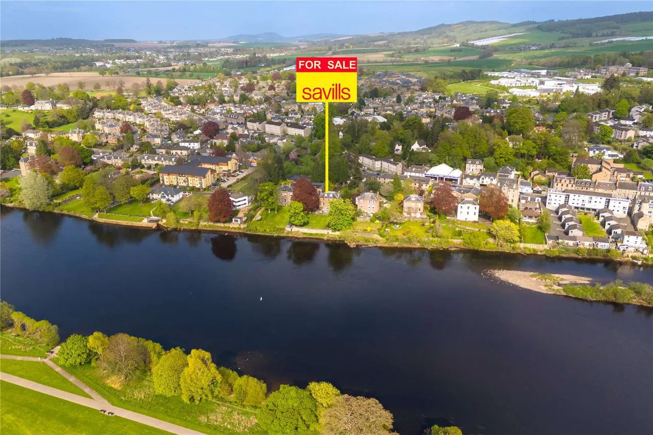 Earnoch, Main Street, Perth, PH2 7HB, photo 2