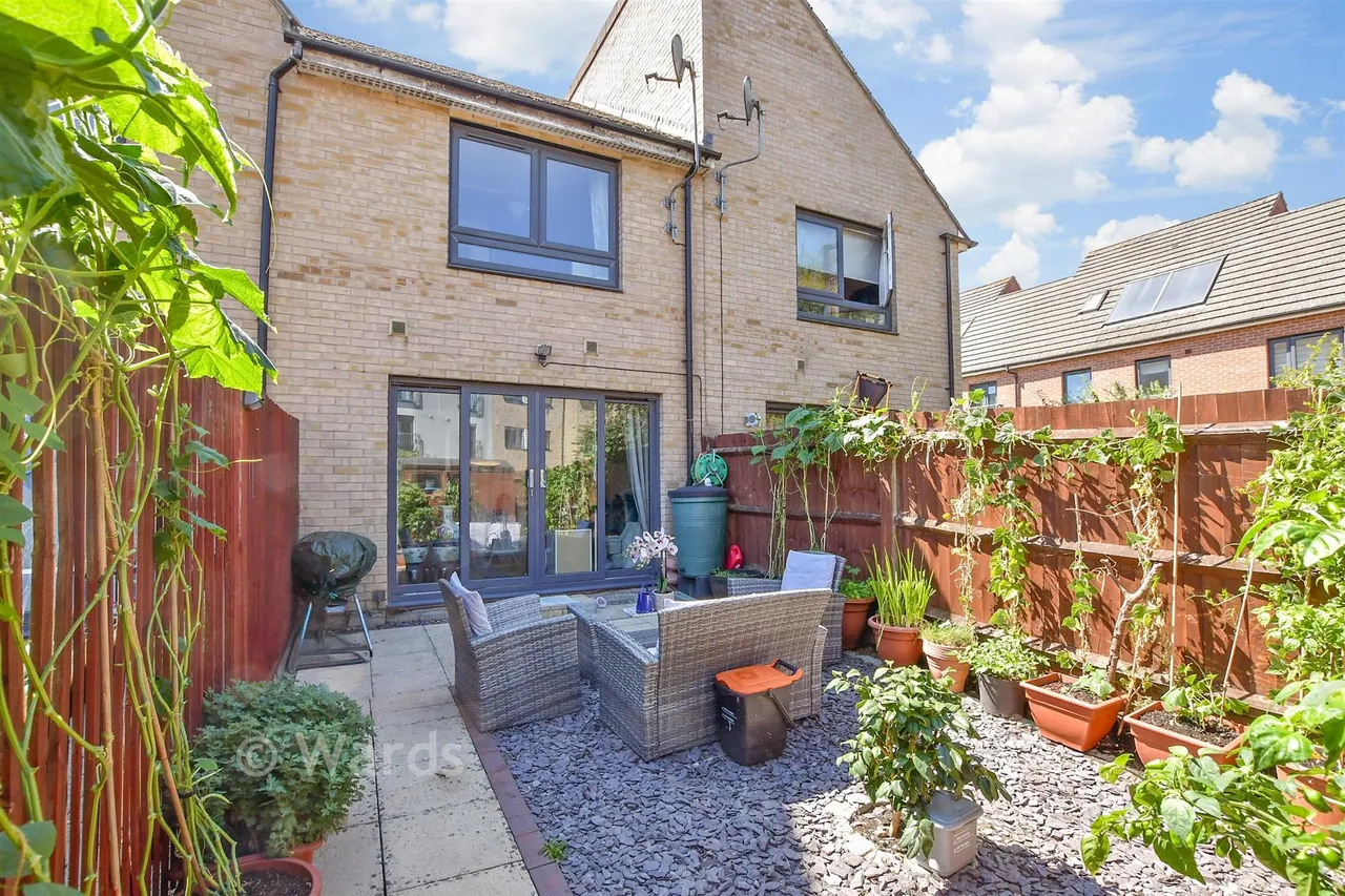 Trinity Way, Maidstone, ME15, photo 2