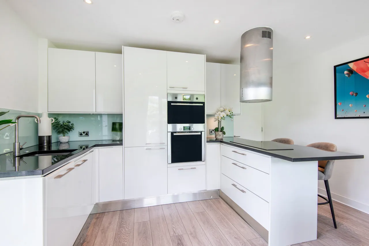 Tavistock Crescent, London, W11, photo 5
