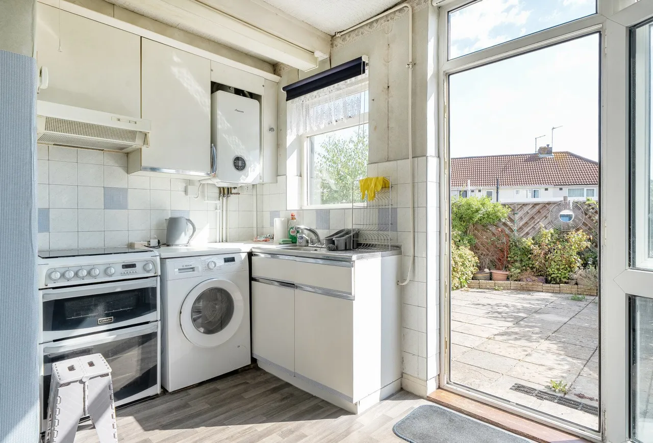 Millbrook Avenue, Bristol, BS4 4SU, photo 6