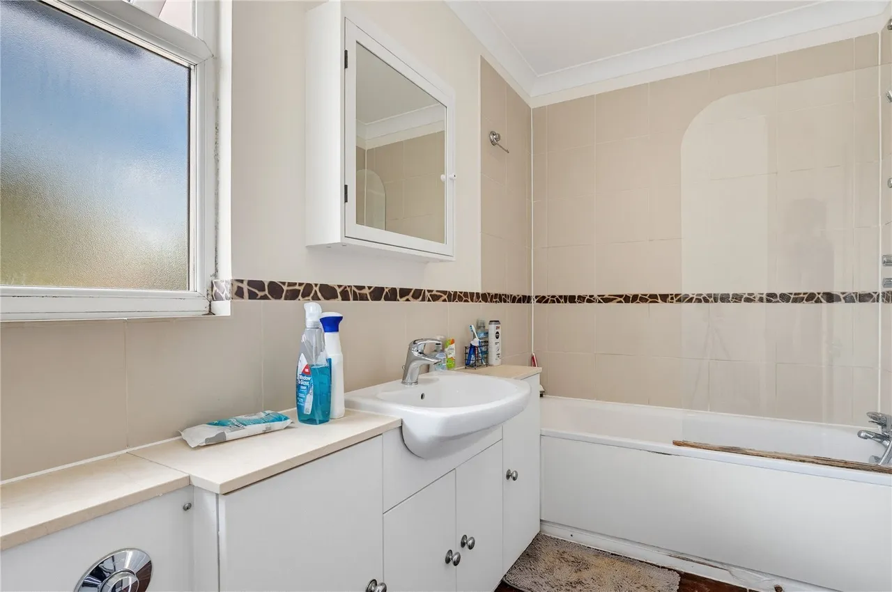 Ormeley Road, London, SW12, photo 9