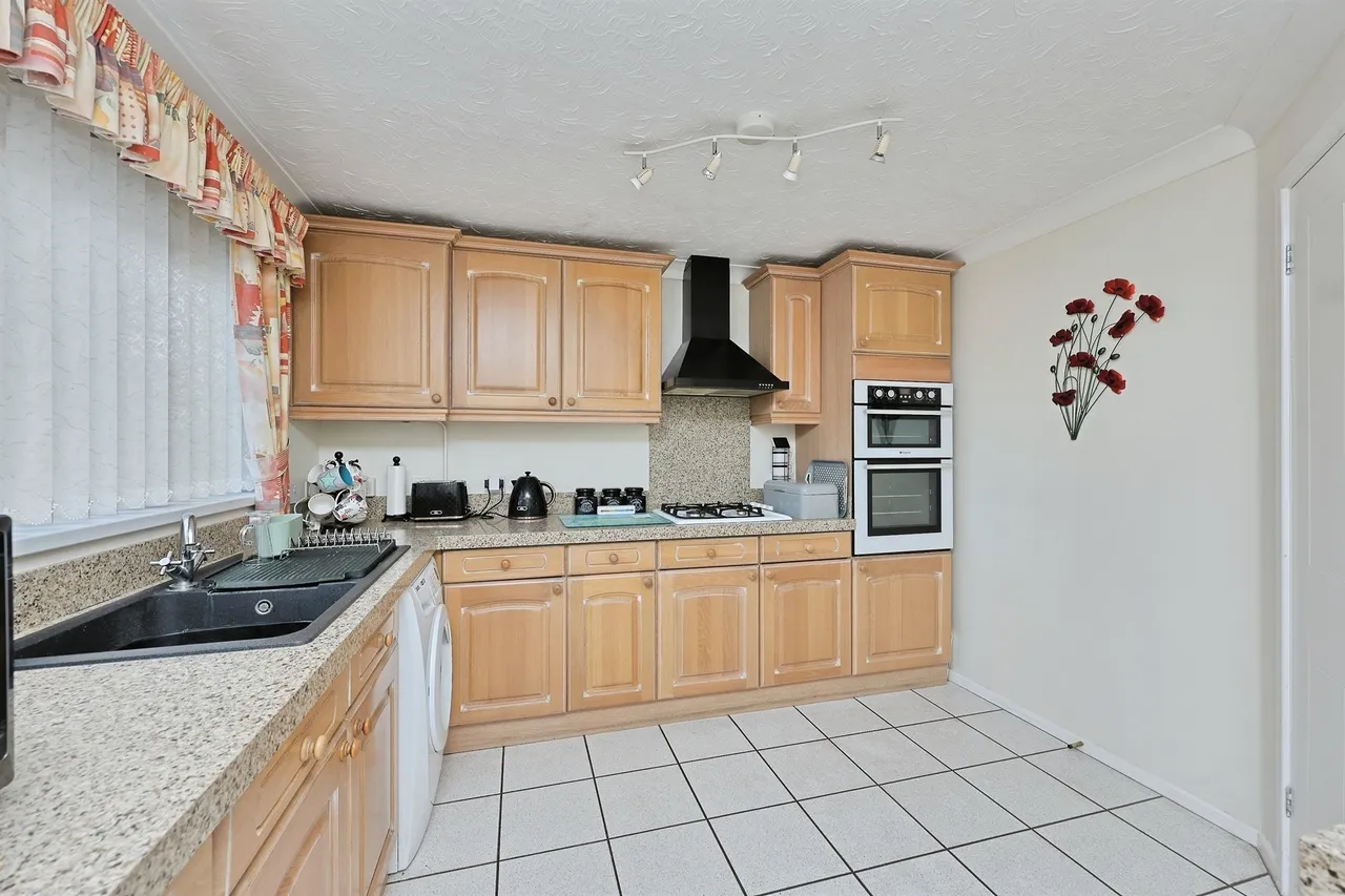 Mallow Way, Wymondham, NR18, photo 6
