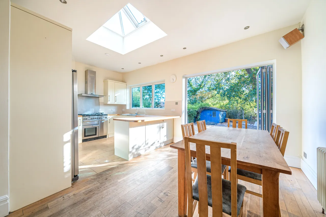 Queens Avenue, Whetstone, N20, photo 2