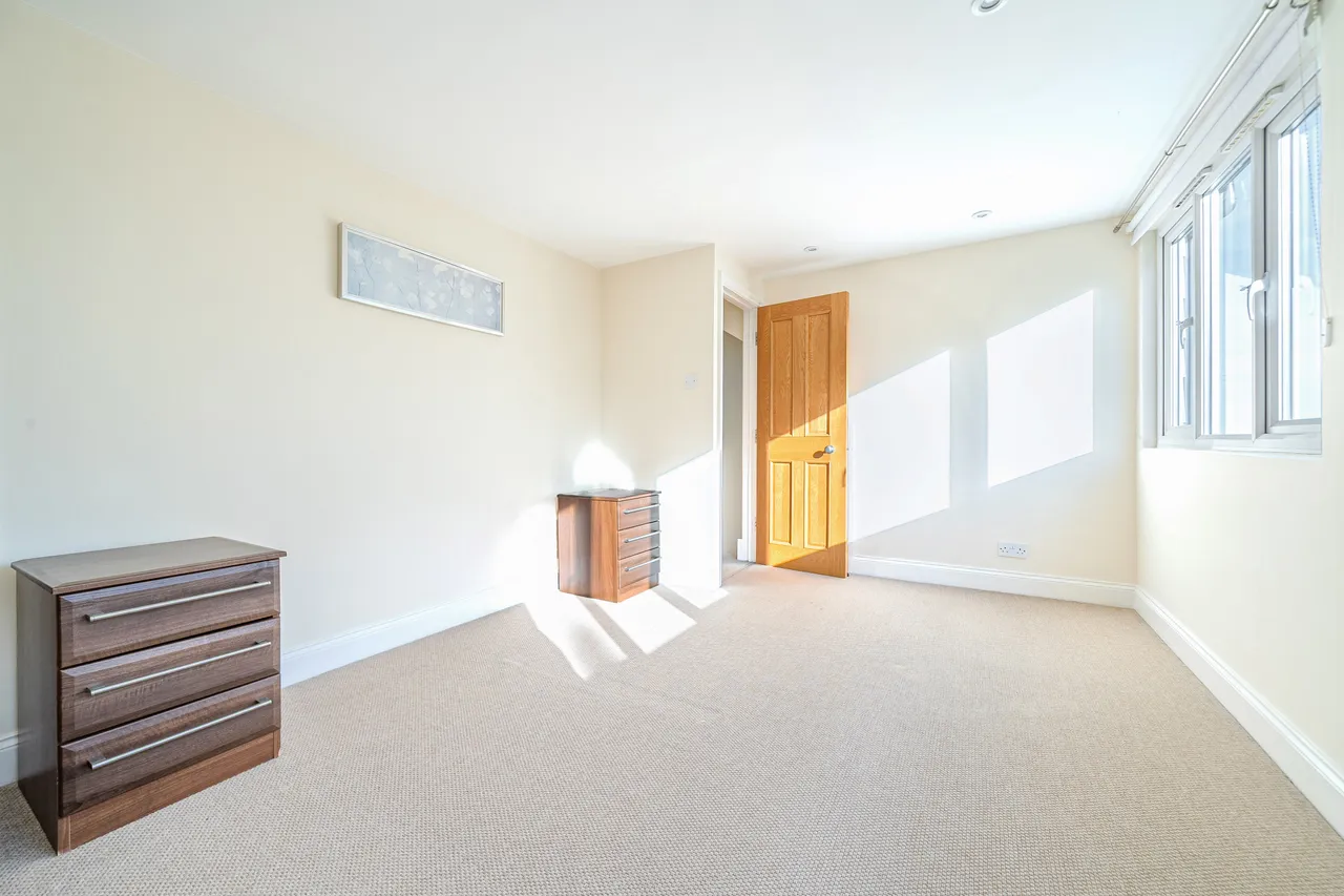 Queens Avenue, Whetstone, N20, photo 21