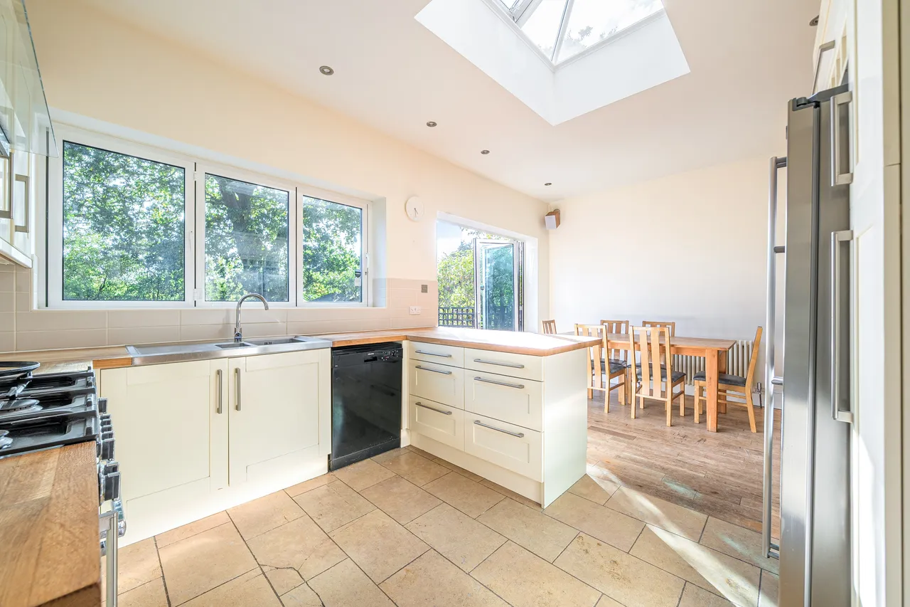Queens Avenue, Whetstone, N20, photo 7