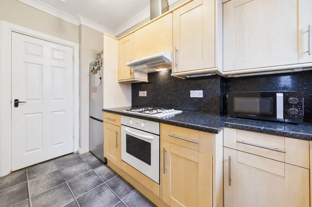 Bellshill Road, Motherwell, photo 6