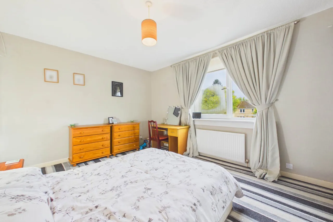 Bellshill Road, Motherwell, photo 10