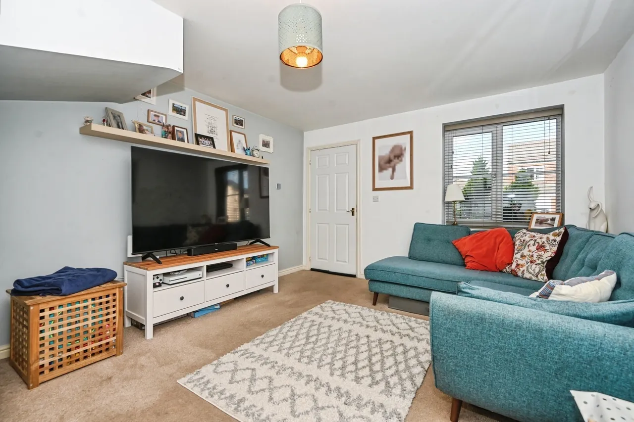 Garston Crescent, Newton-le-Willows, Merseyside, WA12, photo 2