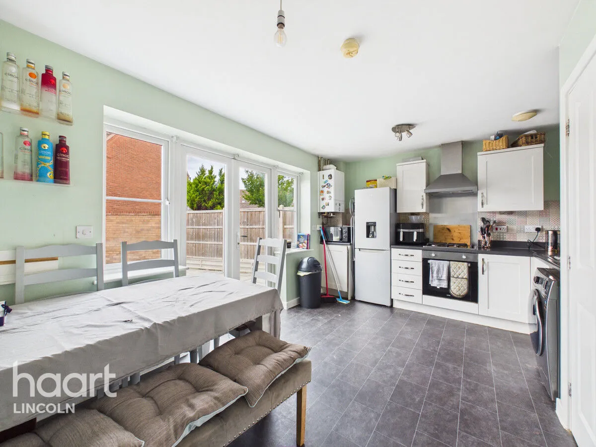 Juniper Way, Witham St Hughes, LN6, photo 6