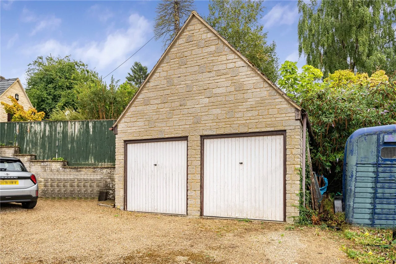 Farmington Road, Northleach, GL54, photo 21