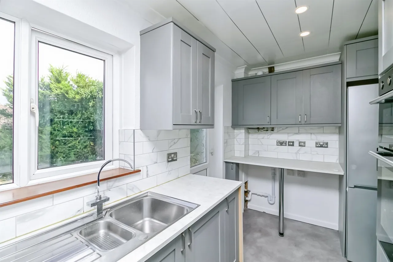 Teifi Drive, Barry, CF62, photo 18