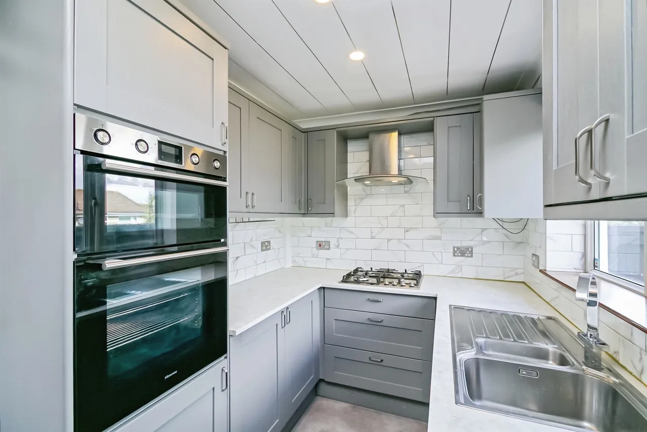 Teifi Drive, Barry, CF62, photo 6