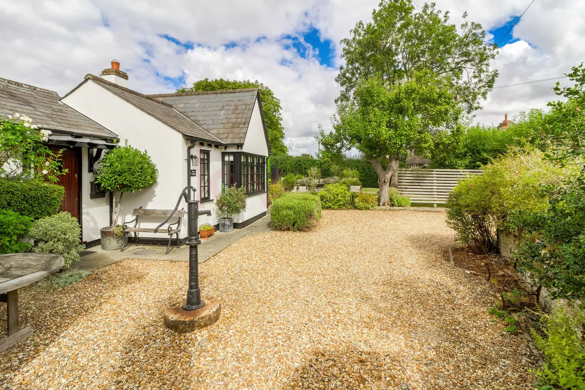 Stoke Goldington Newport Pagnell, MK16, photo 26
