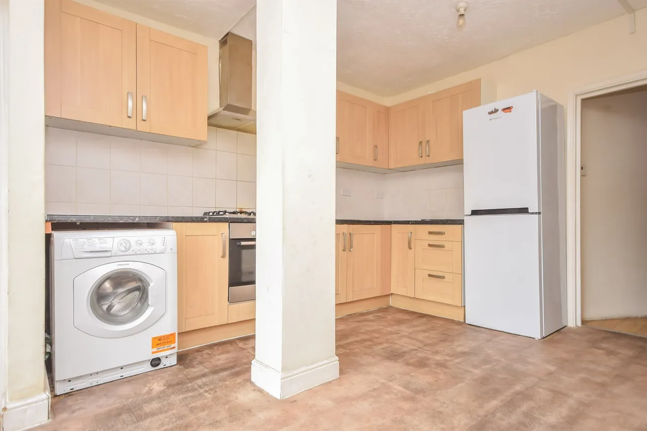 Wallis Road, Kettering, NN15, photo 6