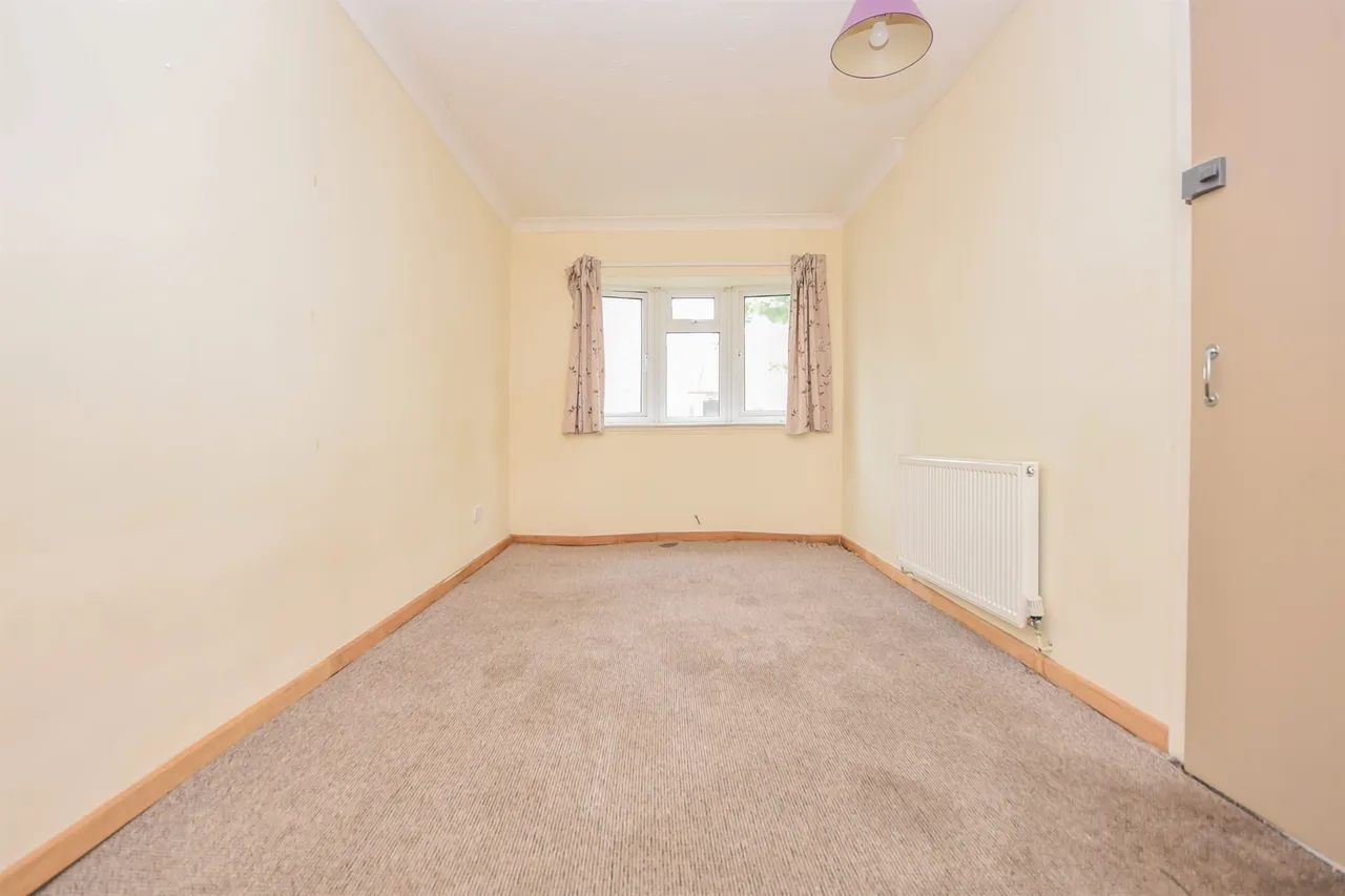 Wallis Road, Kettering, NN15, photo 5