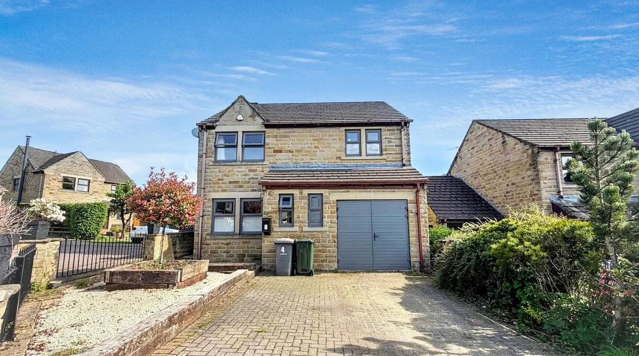 Croft Field, Silsden, BD20 0NA, photo 24