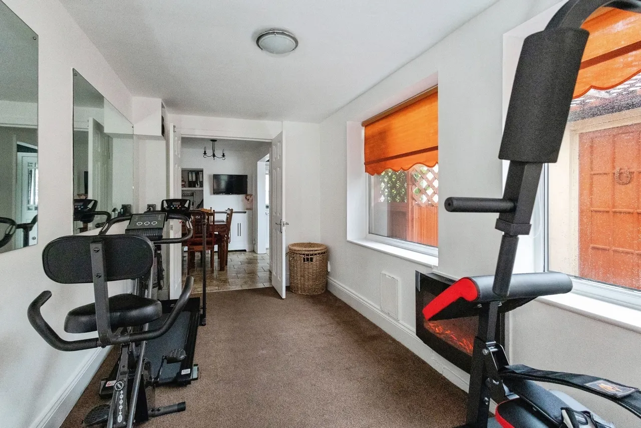 Whitchurch Road, Manchester, Greater Manchester, M20, photo 19