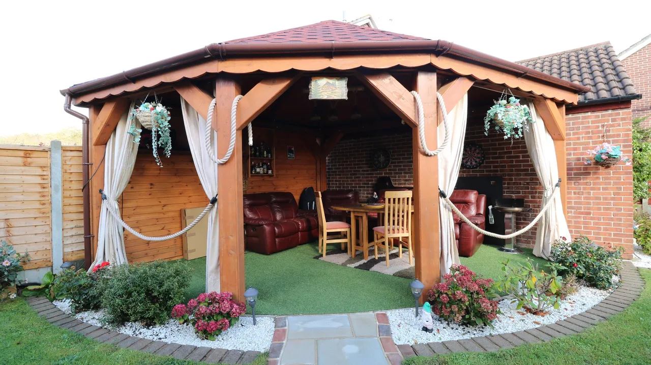 Curling Lane, Grays, Essex, RM17 5JB, photo 7