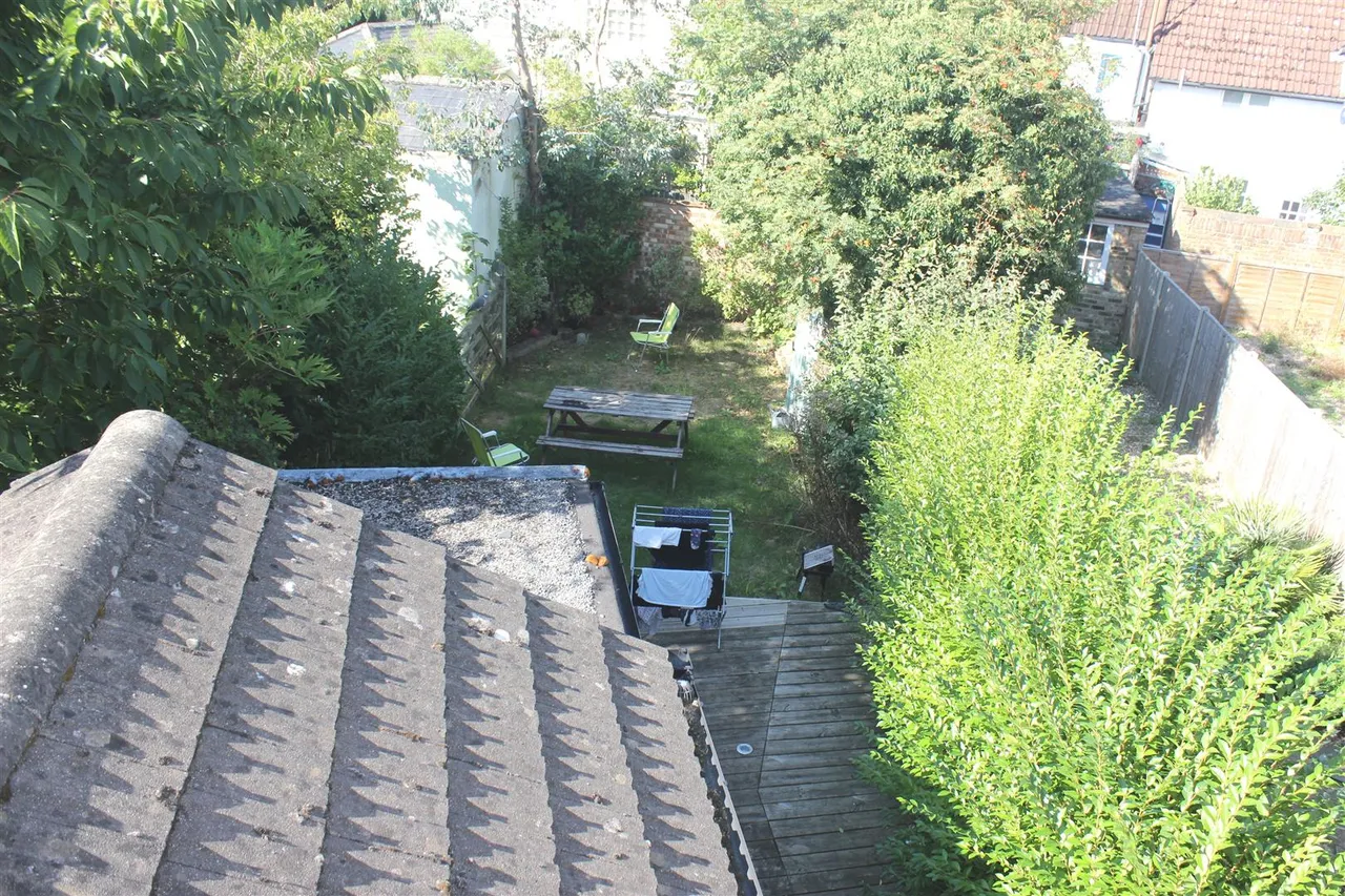 Egham Hill, Egham, Surrey, TW20 0BG, photo 8