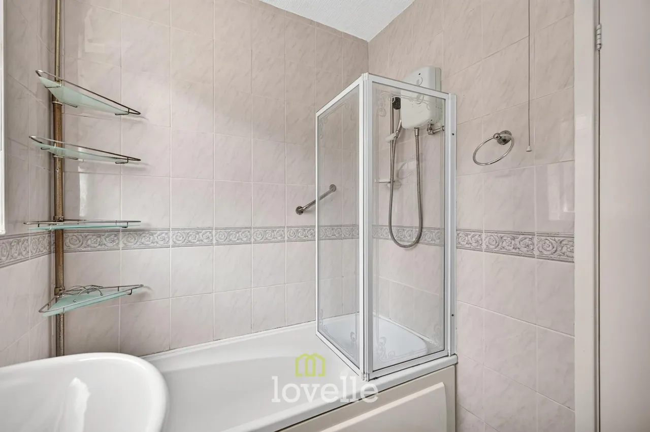 Holton Mount, Holton-Le-Clay, DN36, photo 9