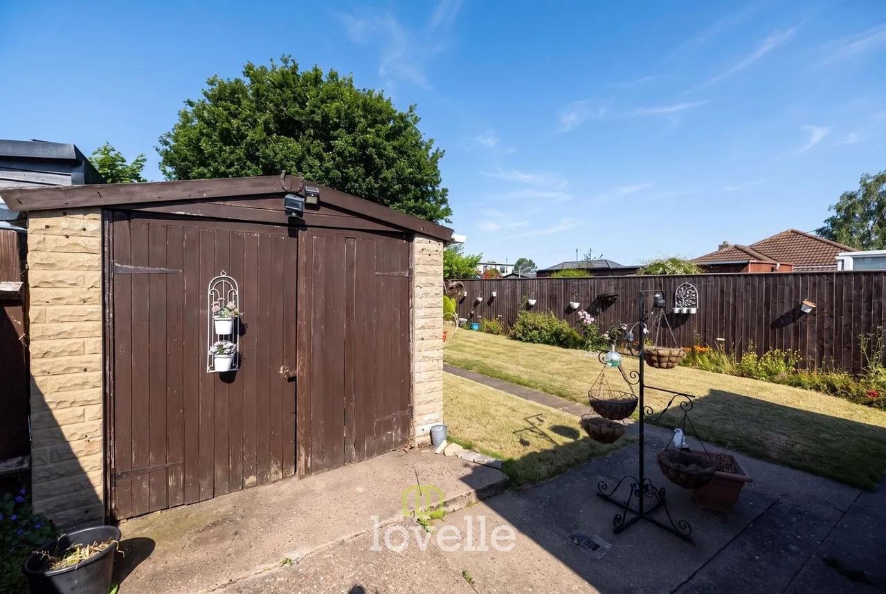 Holton Mount, Holton-Le-Clay, DN36, photo 3