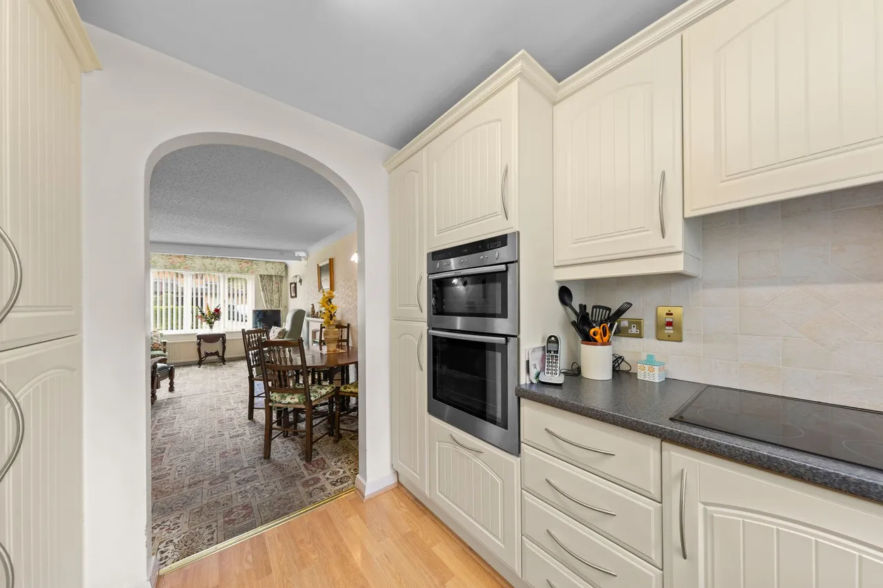 Woodside Court, Dudlows Green Road, Warrington, WA4 5EH, photo 4