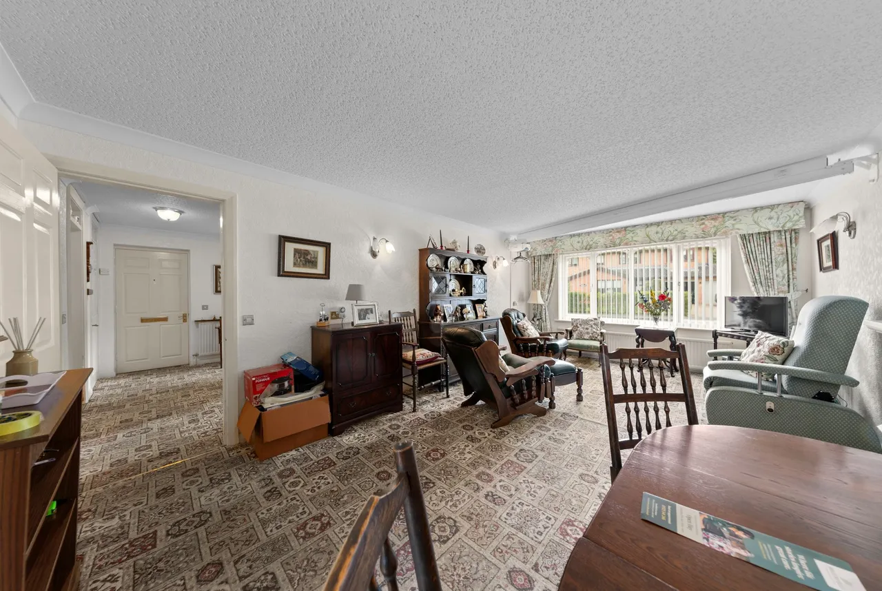 Woodside Court, Dudlows Green Road, Warrington, WA4 5EH, photo 2