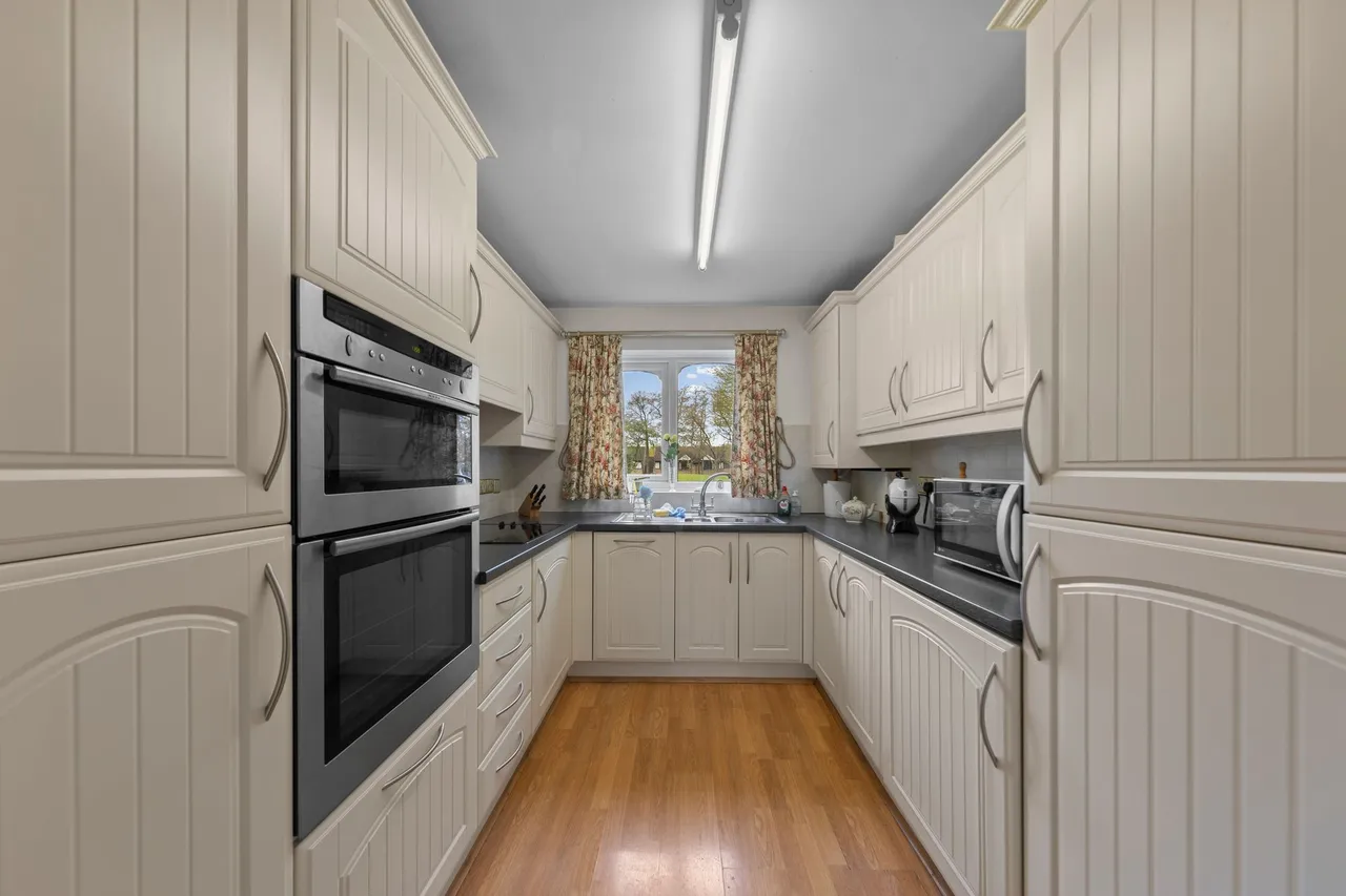 Woodside Court, Dudlows Green Road, Warrington, WA4 5EH, photo 5