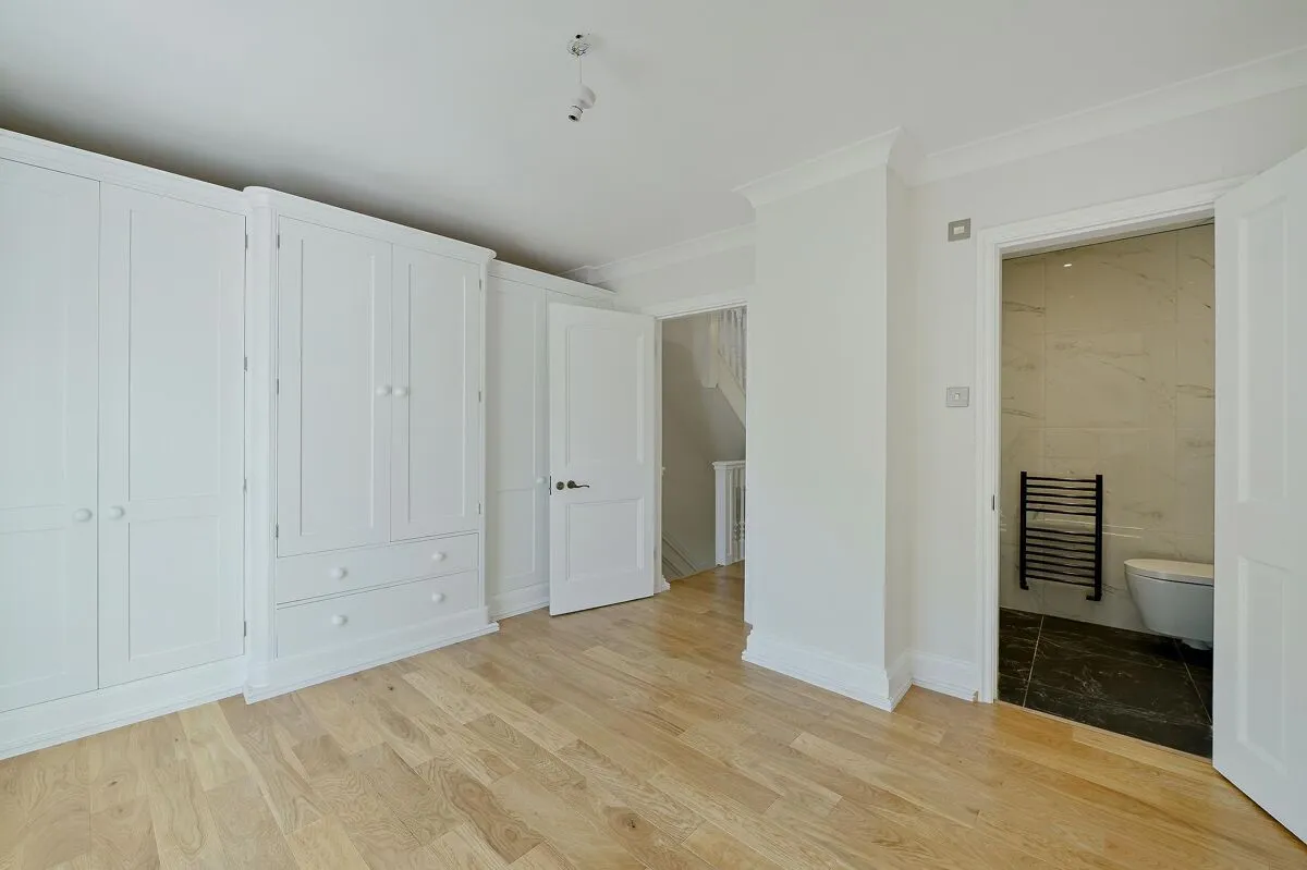 Park Street, Windsor, SL4, photo 12
