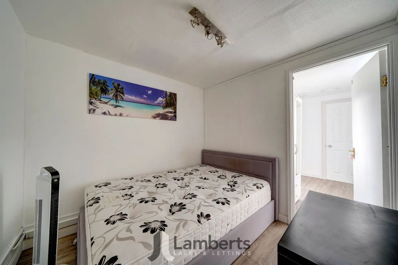 55 Langley Close, Redditch, photo 7